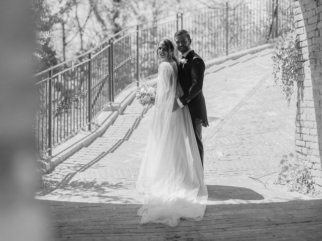 Il matrimonio di Ilaria e Michael a Monte San Pietrangeli, Fermo 89