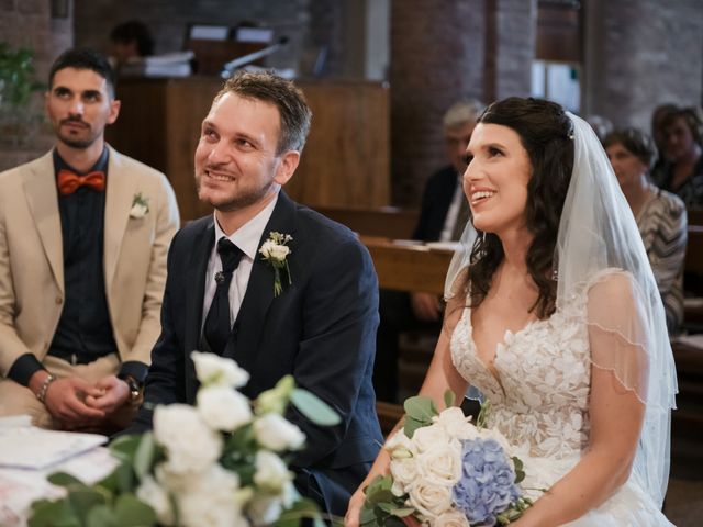 Il matrimonio di Mirco e Silvia a Faenza, Ravenna 17