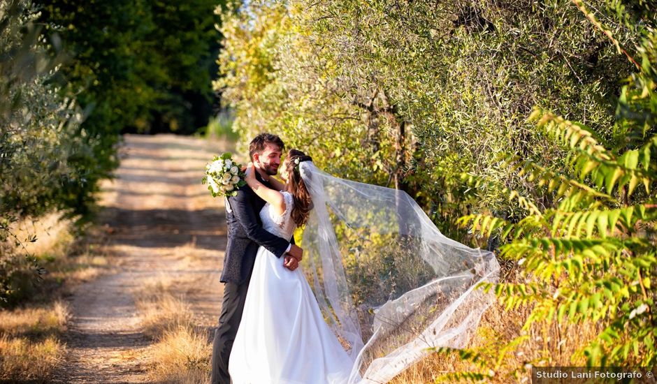 Il matrimonio di Lorenzo e Serena a San Casciano in Val di Pesa, Firenze