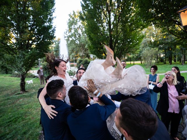 Il matrimonio di Massimiliano e Naila a Montichiari, Brescia 10