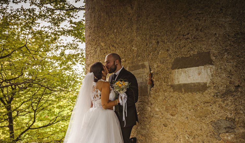 Il matrimonio di Simone e Valentina a Malnate, Varese