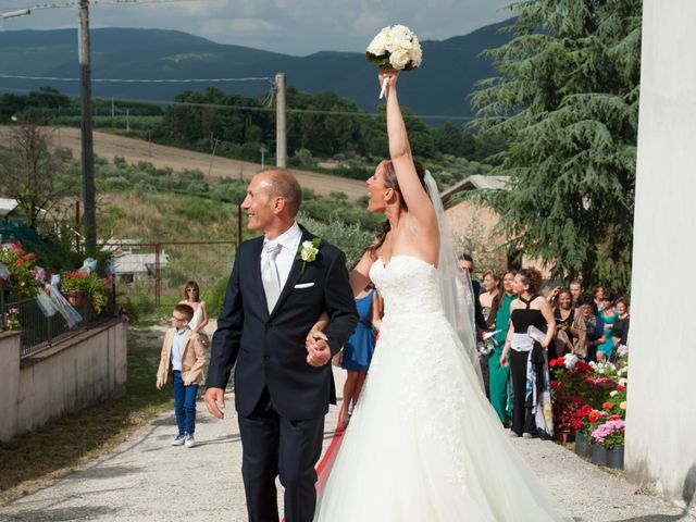 Il matrimonio di Riccardo e Elisa a Montecastrilli, Terni 10