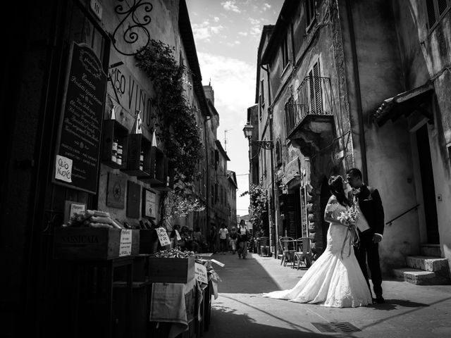 Il matrimonio di Alessandro e Veronica a Pitigliano, Grosseto 110