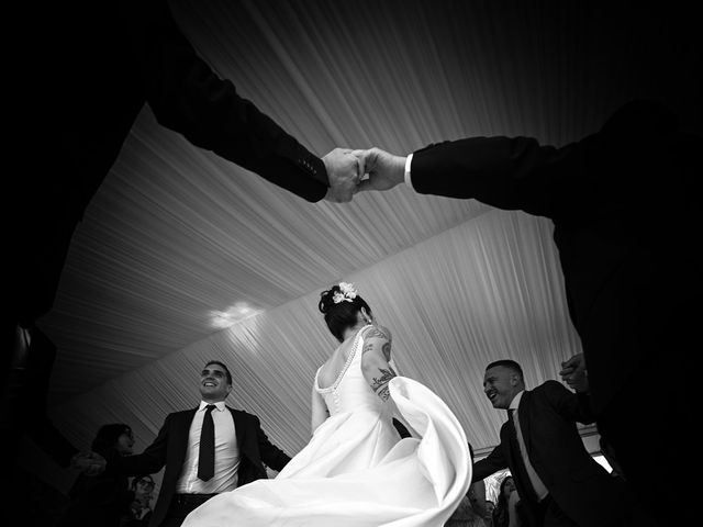 Il matrimonio di Simona e Lorenzo a Bari, Bari 6