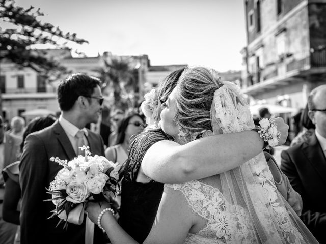 Il matrimonio di Franco e Muge a Aci Castello, Catania 37