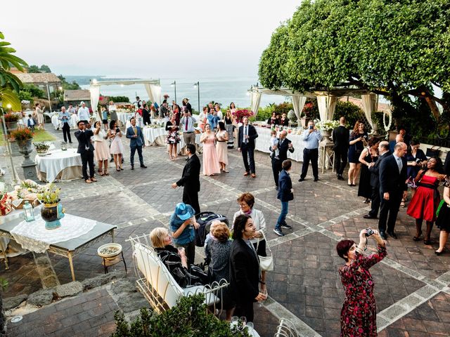 Il matrimonio di Franco e Muge a Aci Castello, Catania 55