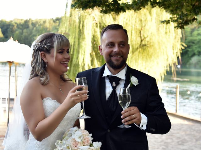 Il matrimonio di Nicola e Laura a Porto Mantovano, Mantova 30