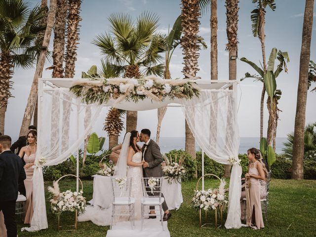 Il matrimonio di Isabella e Angelo a Aci Castello, Catania 9