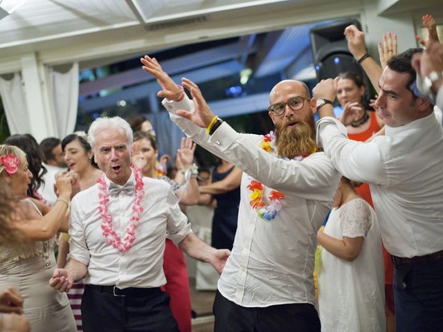 Il matrimonio di Fabio e Ale a San Benedetto del Tronto, Ascoli Piceno 39