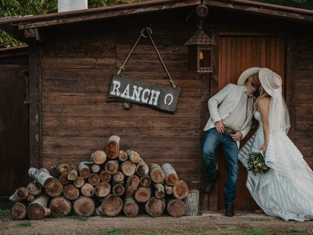 Il matrimonio di Michele  e Magda a Sepino, Campobasso 27