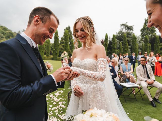 Il matrimonio di Roberto e Carolina a Trescore Balneario, Bergamo 30