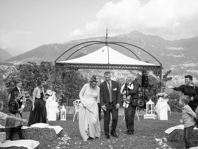 Il matrimonio di Mirco e Ambra a Pisogne, Brescia 19