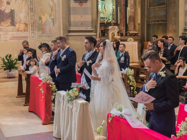 Il matrimonio di Luca e Silvia a Lonate Pozzolo, Varese 9