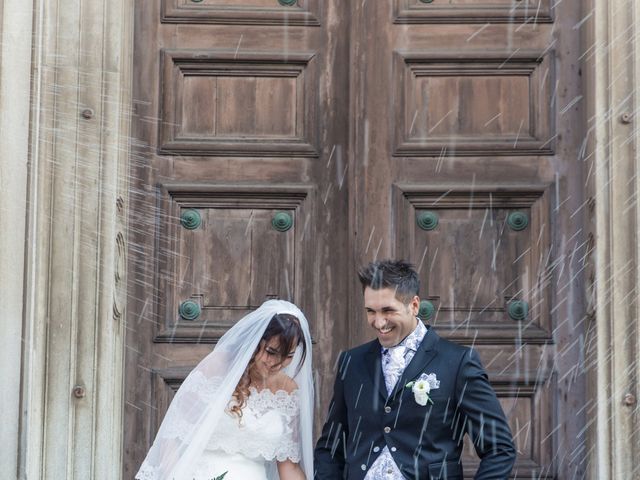 Il matrimonio di Luca e Silvia a Lonate Pozzolo, Varese 15