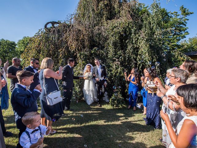 Il matrimonio di Marco e Angela a Magnago, Milano 27