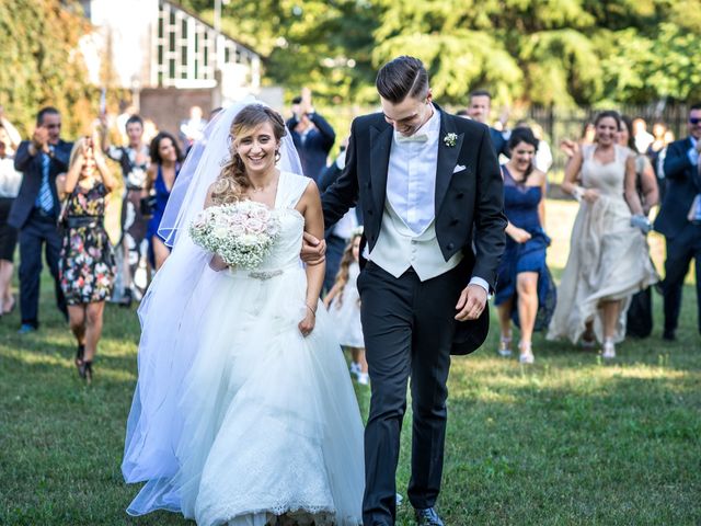 Il matrimonio di Marco e Angela a Magnago, Milano 1