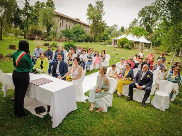 Il matrimonio di Carmine e Donna a Fiume Veneto, Pordenone 37