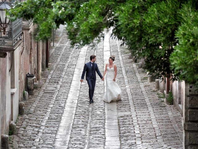 Il matrimonio di Calogero e Erika a Agrigento, Agrigento 16