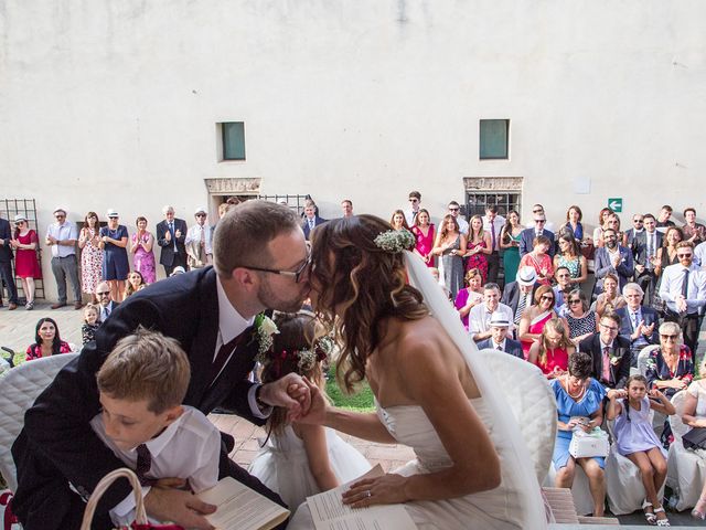 Il matrimonio di William e Manuela a Finale Ligure, Savona 32