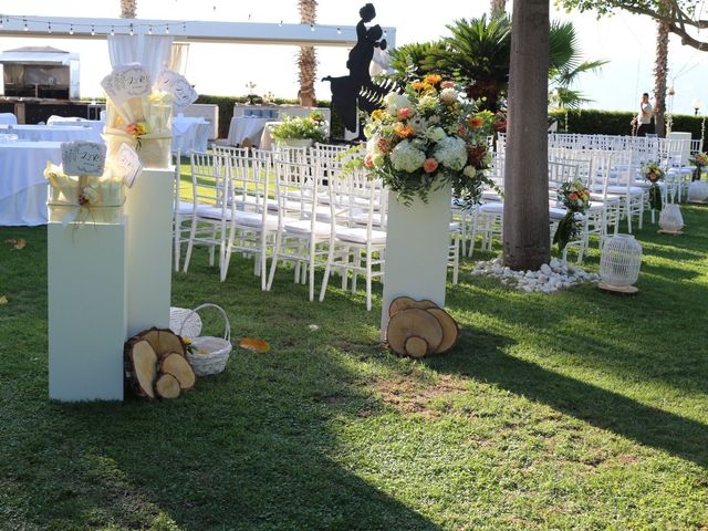 Il matrimonio di Luca  e Roberta  a Reggio di Calabria, Reggio Calabria 2