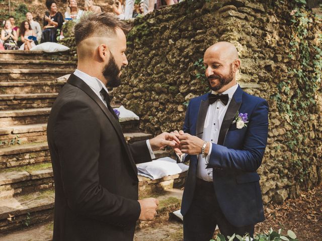 Il matrimonio di Nicholas e Lorenzo a Borgo San Lorenzo, Firenze 86