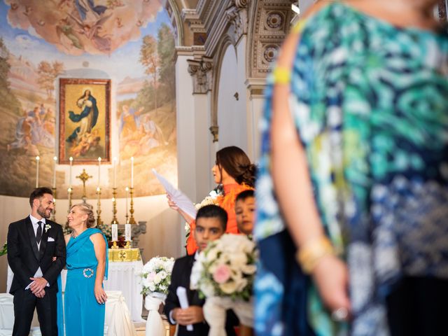 Il matrimonio di Lucia e Giuseppe a Cosenza, Cosenza 27