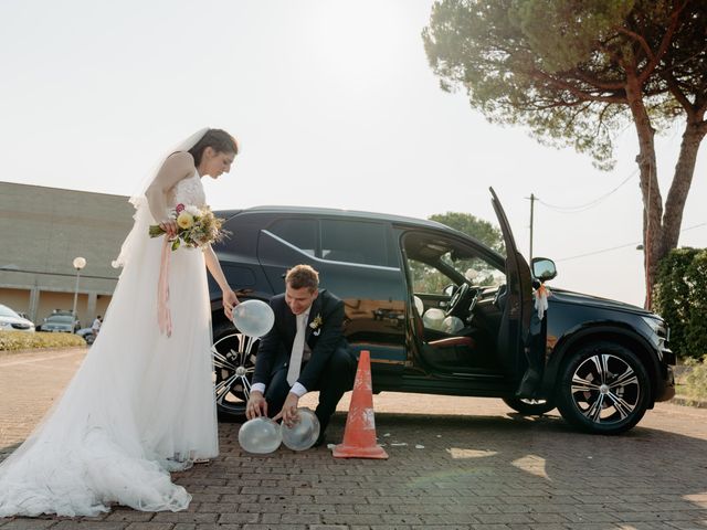 Il matrimonio di Mirco e Roberta a San Michele al Tagliamento, Venezia 6