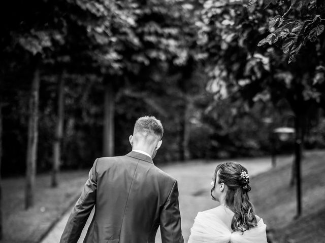 Il matrimonio di Alessio e Letizia a Villa Guardia, Como 24