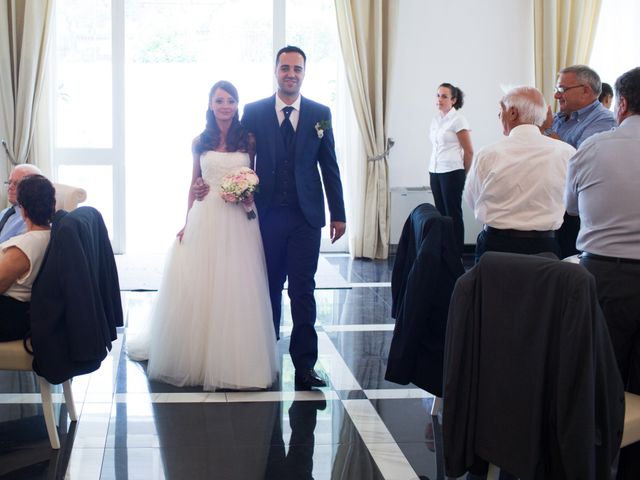 Il matrimonio di Maria Grazia e Gennaro a San Salvatore Telesino, Benevento 22