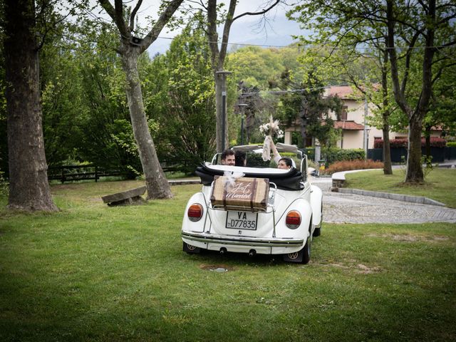 Il matrimonio di Stefano e Federica a Carnago, Varese 23