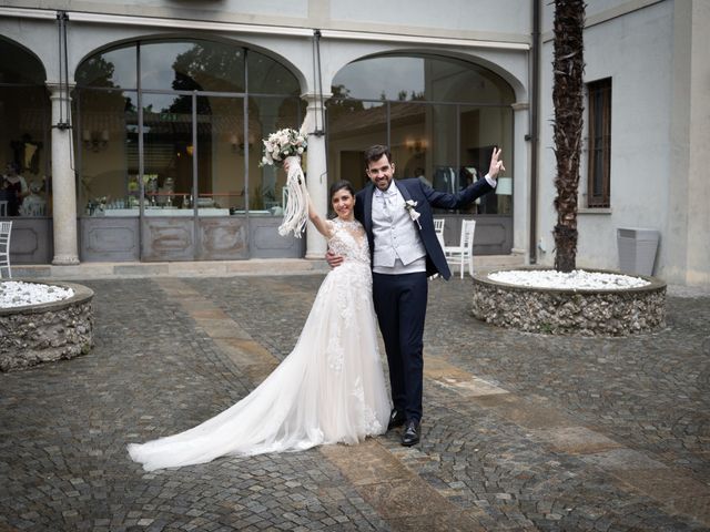 Il matrimonio di Stefano e Federica a Carnago, Varese 27