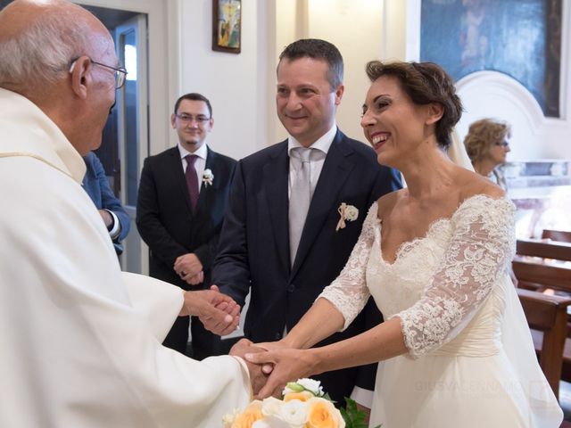 Il matrimonio di Dario e Dèsirée a Napoli, Napoli 9
