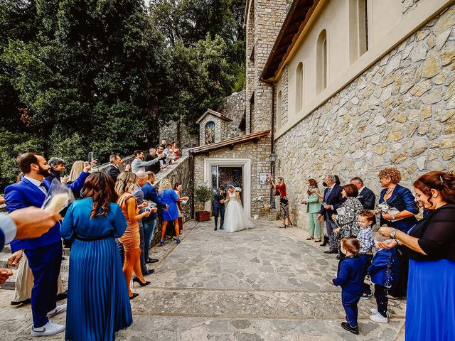 Il matrimonio di Silvia e Matteo a Greccio, Rieti 37