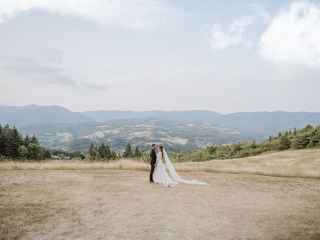 Il matrimonio di Simone e Carolina a Arezzo, Arezzo 1