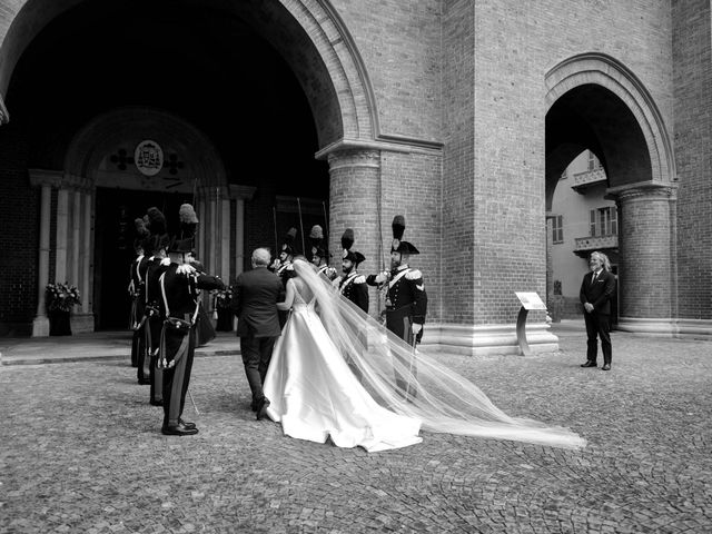 Il matrimonio di Riccardo e Rachele a Serralunga d&apos;Alba, Cuneo 16