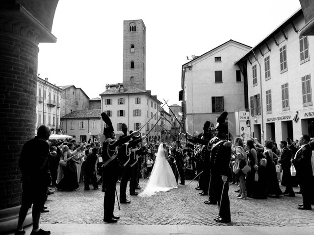 Il matrimonio di Riccardo e Rachele a Serralunga d&apos;Alba, Cuneo 20