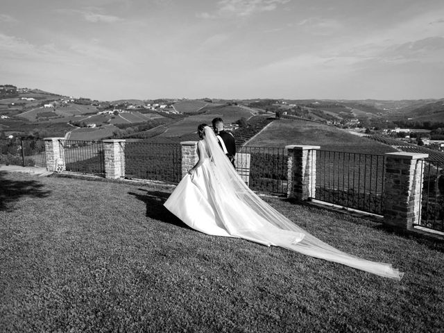 Il matrimonio di Riccardo e Rachele a Serralunga d&apos;Alba, Cuneo 23