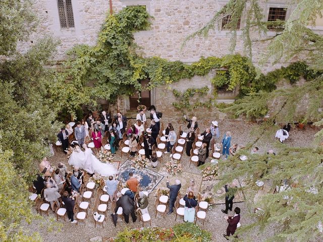 Il matrimonio di Deborah e Francesco a San Casciano in Val di Pesa, Firenze 7