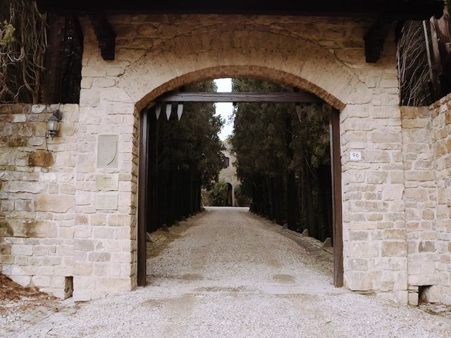 Il matrimonio di Deborah e Francesco a San Casciano in Val di Pesa, Firenze 17