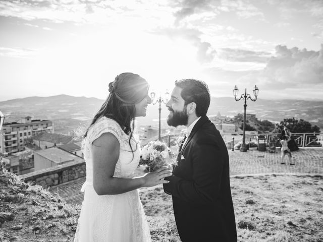Il matrimonio di Marco e Lorena a Naro, Agrigento 17