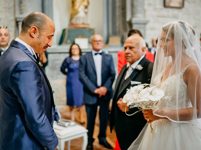 Il matrimonio di Alberto e Giusy a Pietramontecorvino, Foggia 18