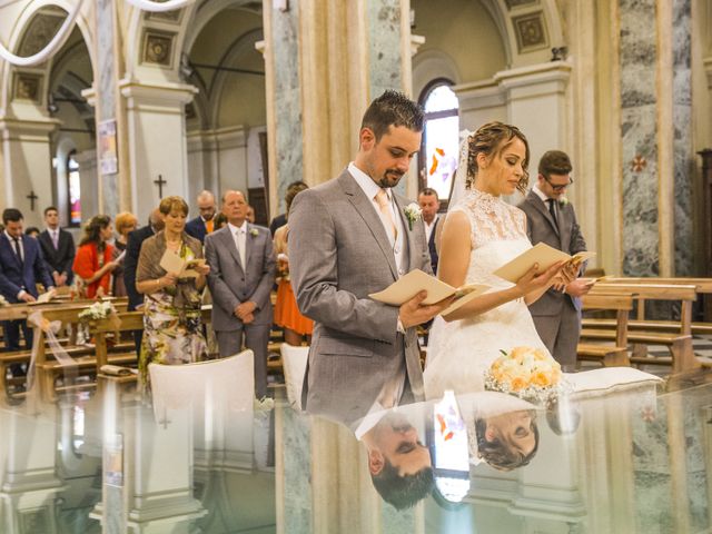 Il matrimonio di Veronica e Davide a Solaro, Milano 28