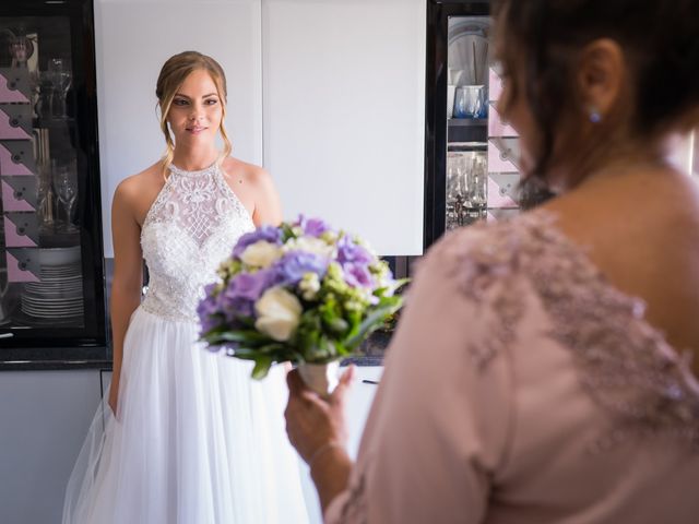 Il matrimonio di Miriam e Agostino a Pozzuoli, Napoli 19