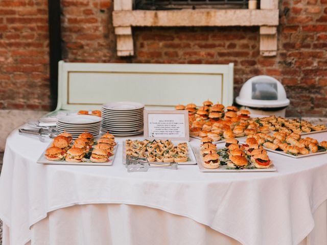 Il matrimonio di Fabio e Azureen a Ferrara, Ferrara 21