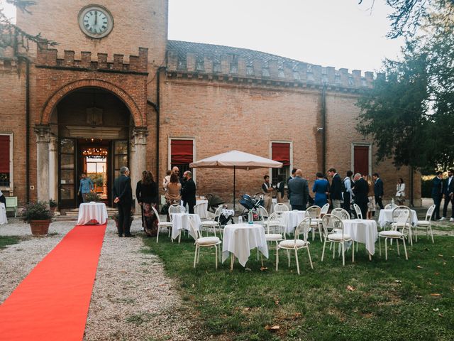 Il matrimonio di Fabio e Azureen a Ferrara, Ferrara 24