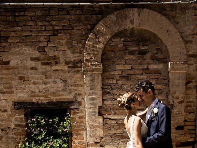 Il matrimonio di Matteo  e Milena  a Montecosaro, Macerata 8