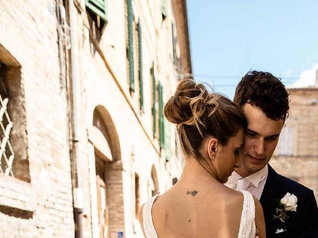 Il matrimonio di Matteo  e Milena  a Montecosaro, Macerata 13