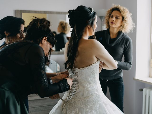 Il matrimonio di Michael e Veronica a Manoppello, Pescara 17