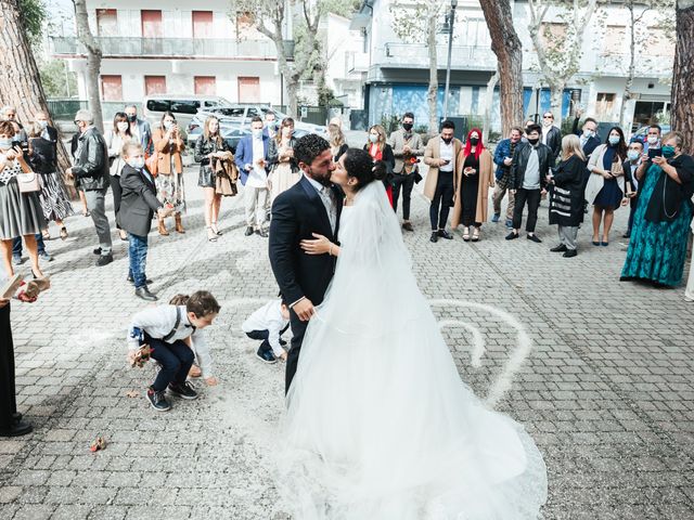 Il matrimonio di Emanuele e Maria Sara a Cesenatico, Forlì-Cesena 57