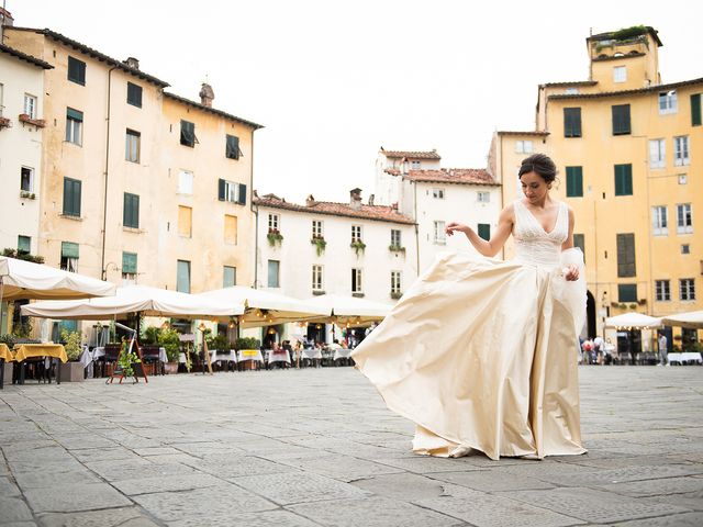 Il matrimonio di Simone e Francesca a Lucca, Lucca 14
